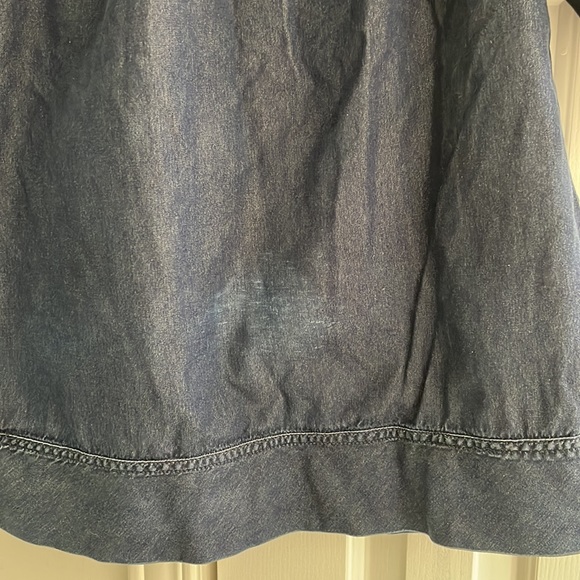 Blue Denim Blouse with Pockets - Picture 4 of 9